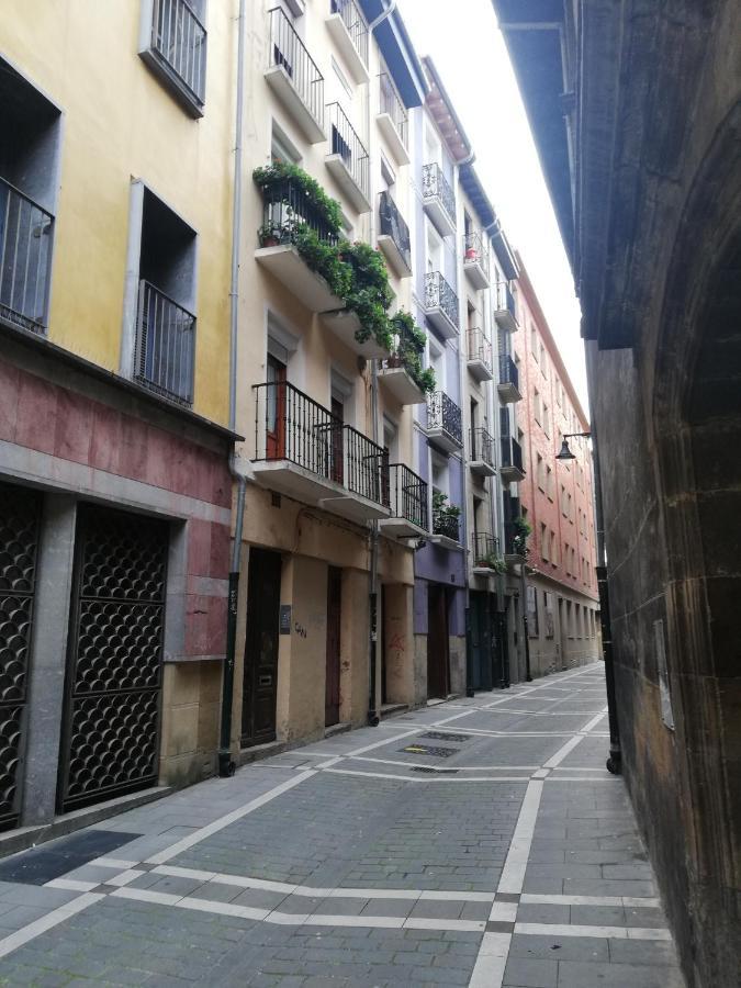 Calle Ansoleaga A 100 Mts Del Ayuntamiento Памплона Экстерьер фото